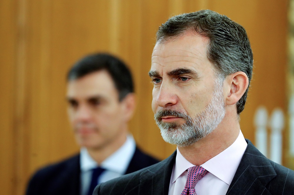 إسبانيا "تخرج من دائرة الغموض"