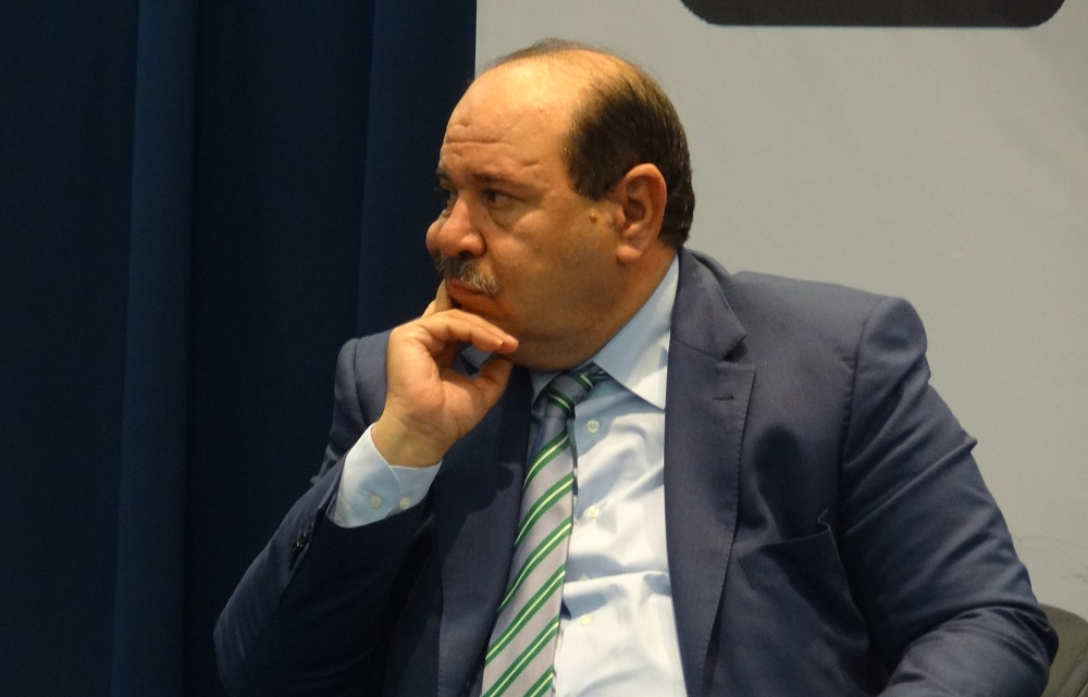  بوصوف... عندما يكتب المثقف عن "الأولتراس" 