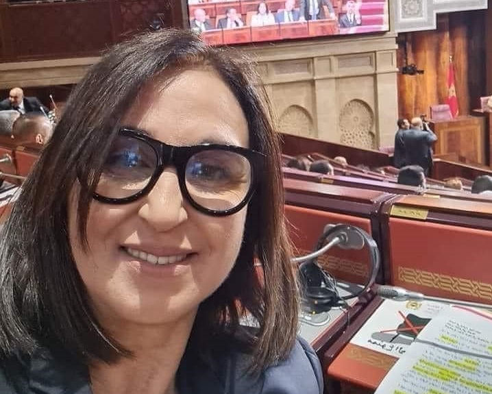  بعد مشكل اللقاح.. منيب تعود إلى البرلمان وقد أصبحت "وزيرة" ! 