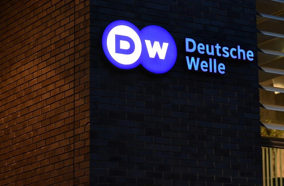 بعد تحسن العلاقات.. قناة ألمانية توظف عبارة "الصحراء المغربية"