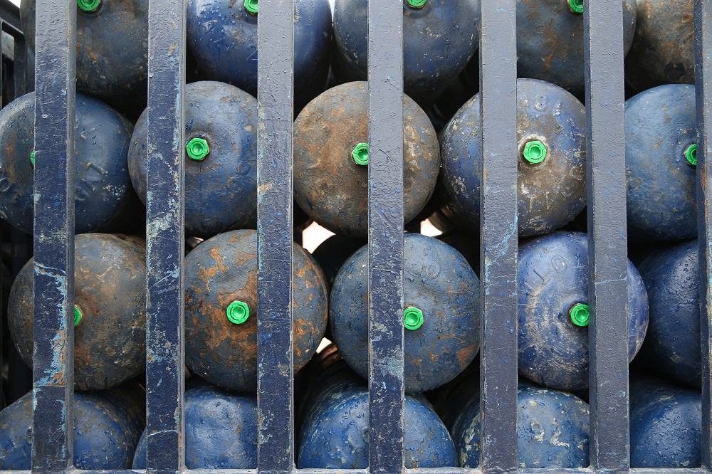 موزعو "البوطا" يضربون.. هل من مزيد؟