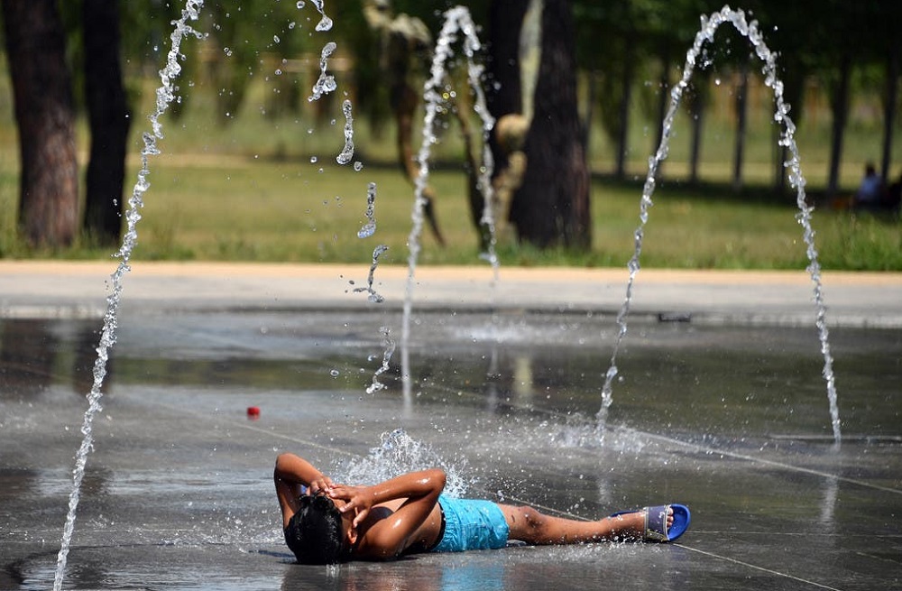 متخصص: هذه أسباب موجة الحرارة الاستثنائية بالمغرب