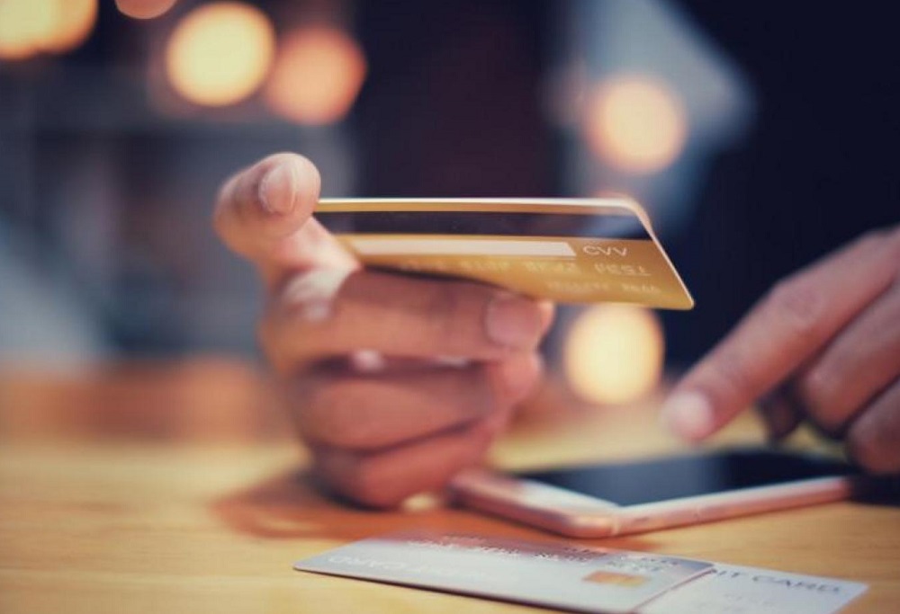  المغاربة فتحوا 2.3 مليون حساب بنكي خلال سنة 2021 