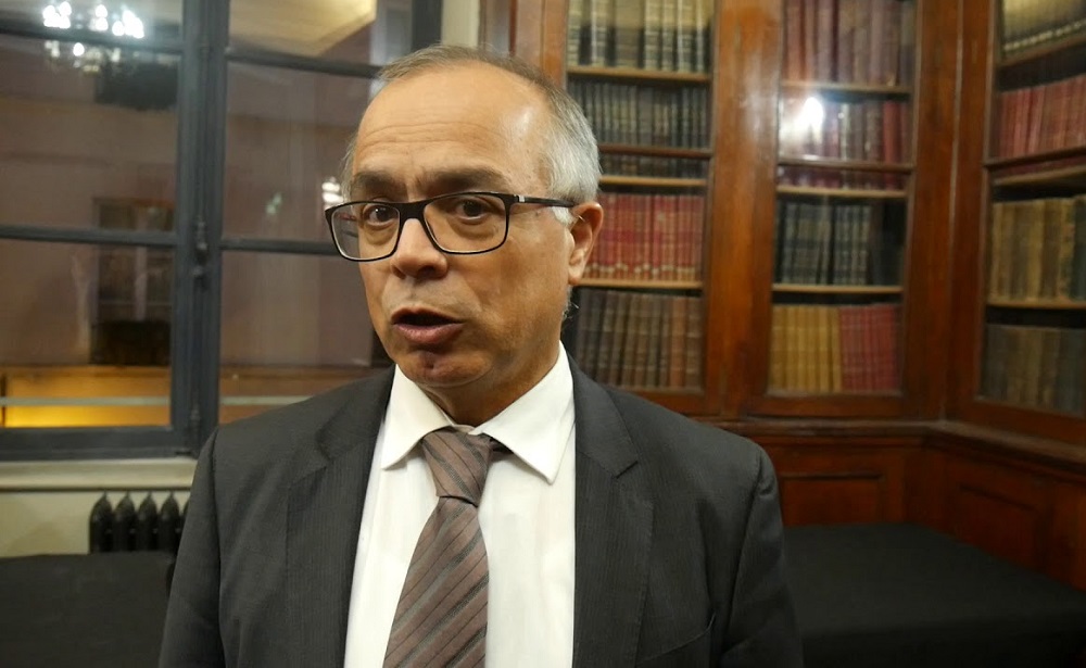 بنموسى يساند أستاذاً تعرض لاعتداء ببرشيد