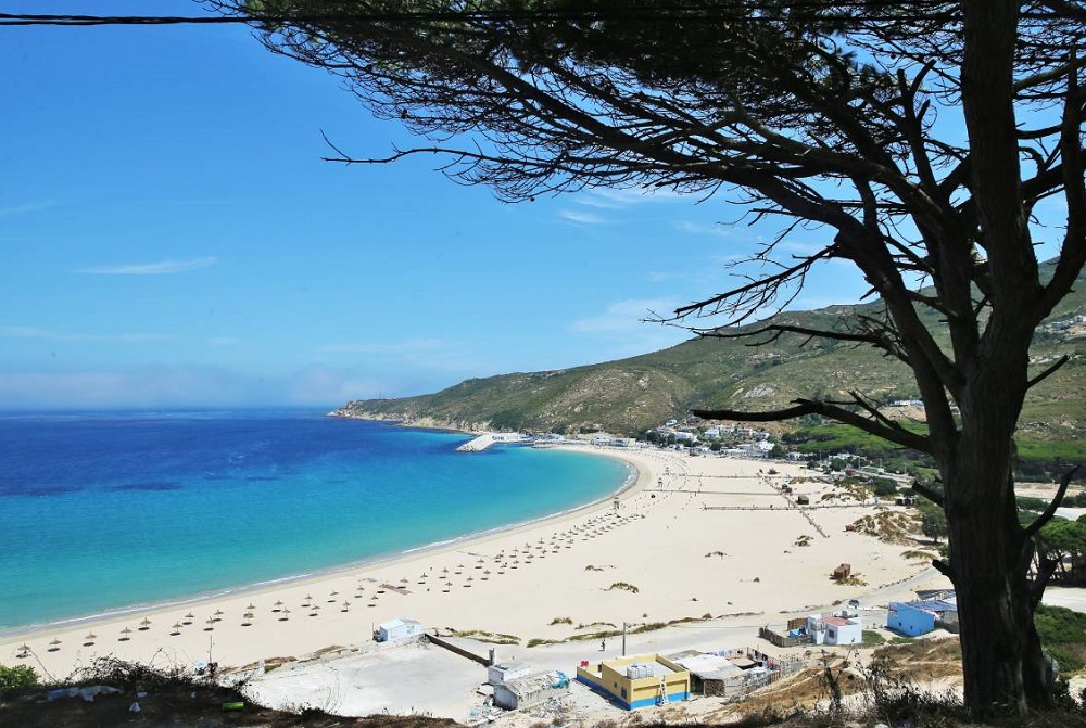 63 شاطئا غير صالح للسباحة بالمغرب