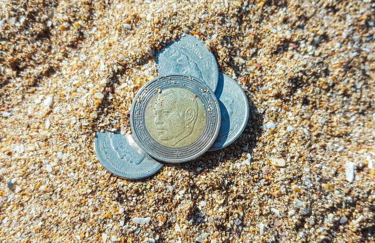  ودائع البنوك تسجل زيادة سنوية ب4,9 في المائة 