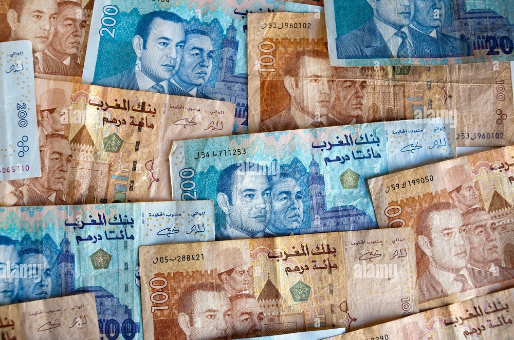 5 سنوات سجنا لموظف بنك اختلس ما يقارب مليار سنتيم