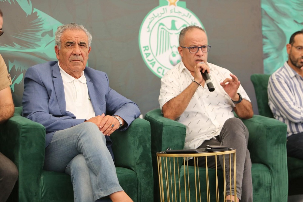  حسابات نادي الرجاء الرياضي البنكية تتعرض للحجز 