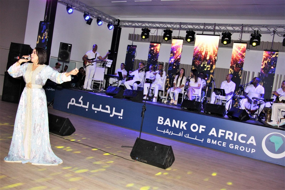 بنك إفريقيا ينظم حفلا موسيقيا لزبائنه من مغاربة العالم بالسعيدية