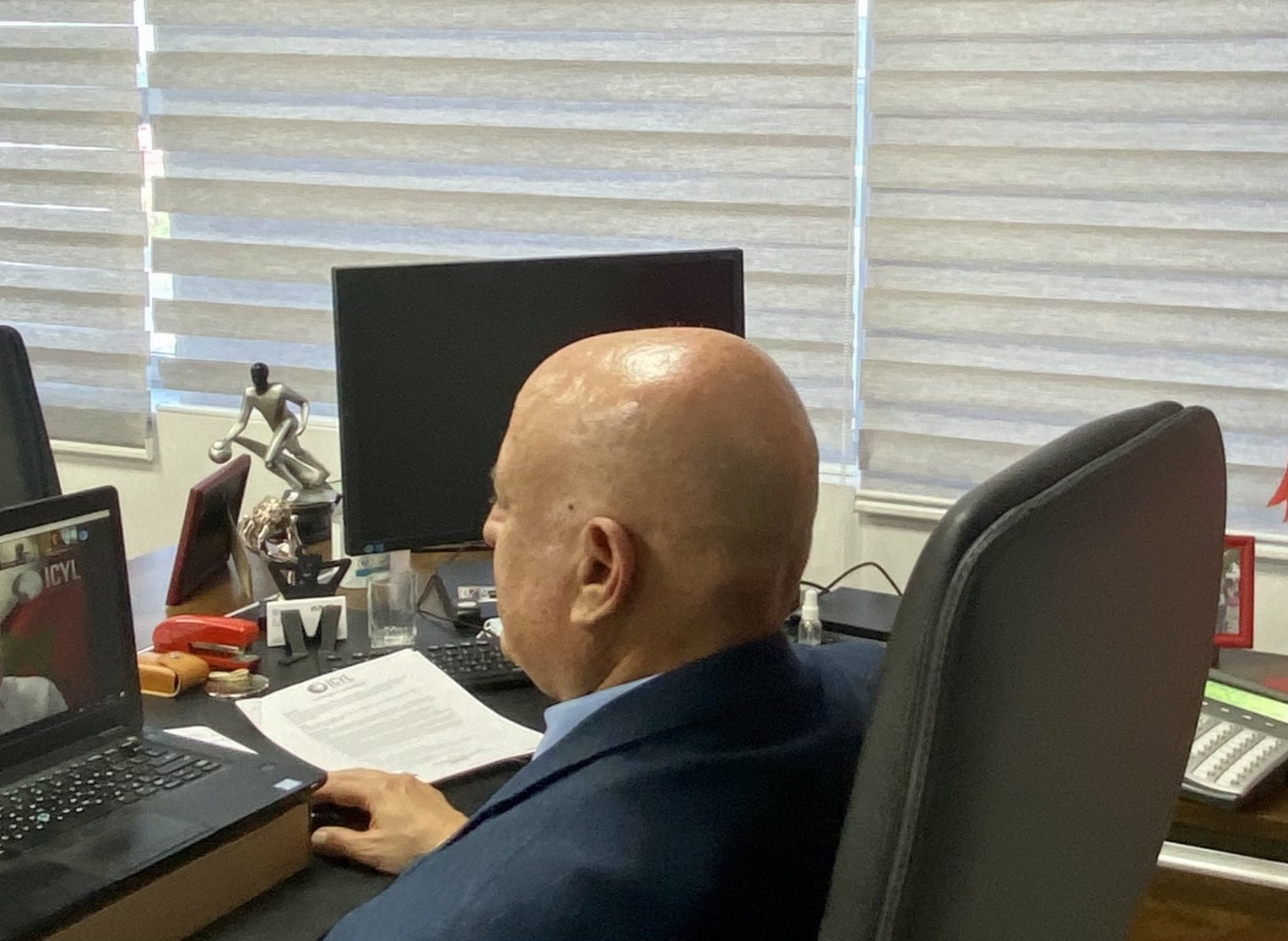 مكتب الاتصال الإسرائيلي بالرباط.. الجنس في السفارة دون حاجة للعمارة !