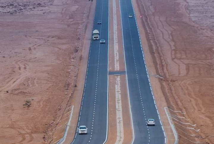  الطريق السريع تزنيت- الداخلة.. طريق المغرب إلى عمقه الإفريقي 