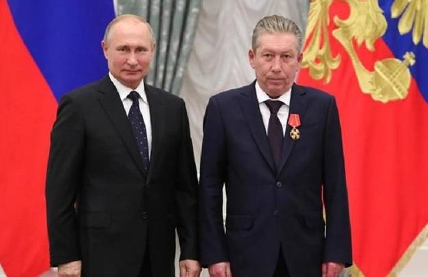 مصرع مدير ثاني أكبر شركة نفطية روسية بعد سقوطه من نافذة مستشفى