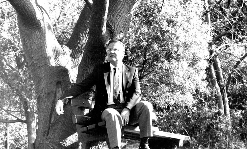 وفاة أول رائد فضاء ساهم في مسيرة البشرية إلى سطح القمر