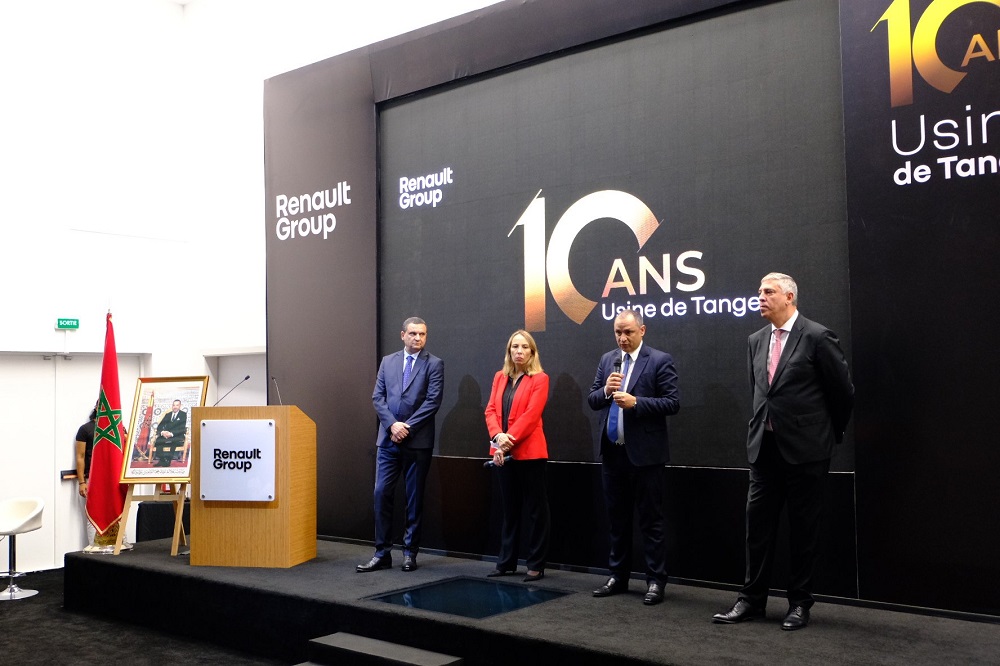  مصنع رونو يوظف 220 ألف شخص في جميع أنحاء المغرب 