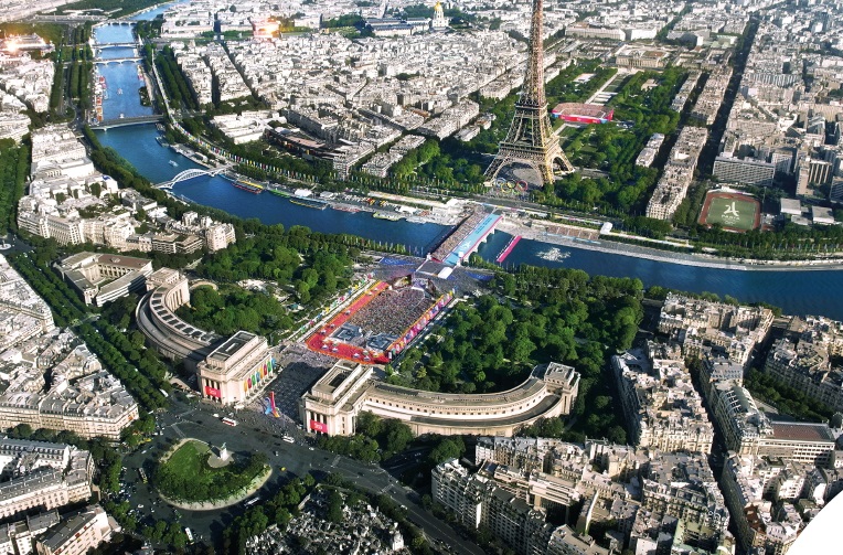 باريس.. لقاء يجمع رواد الأعمال المغاربة بمستثمرين أجانب