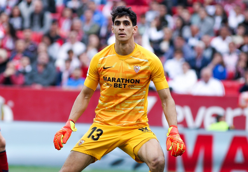 بونو خارج حسابات المدرب الجديد لإشبيلية