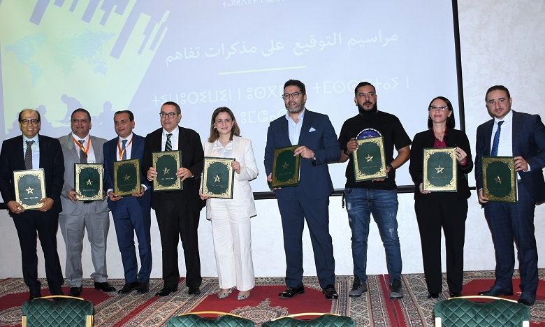 ترحيل الخدمات.. توقيع مذكرة تفاهم لخلق 1000 منصب شغل