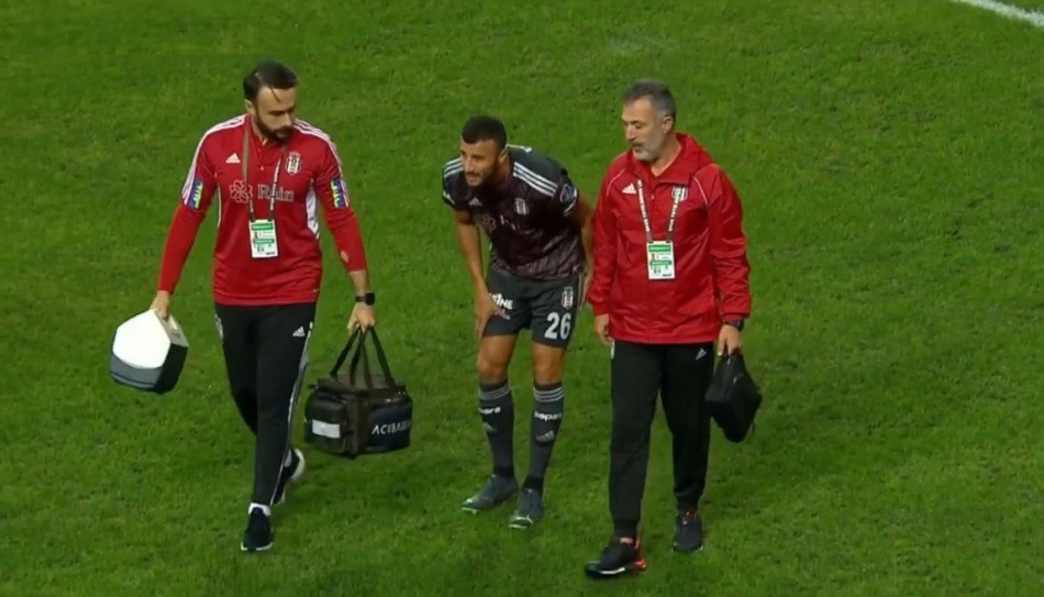  خبر سيئء للركراكي.. عميد الأسود يتعرض للإصابة 