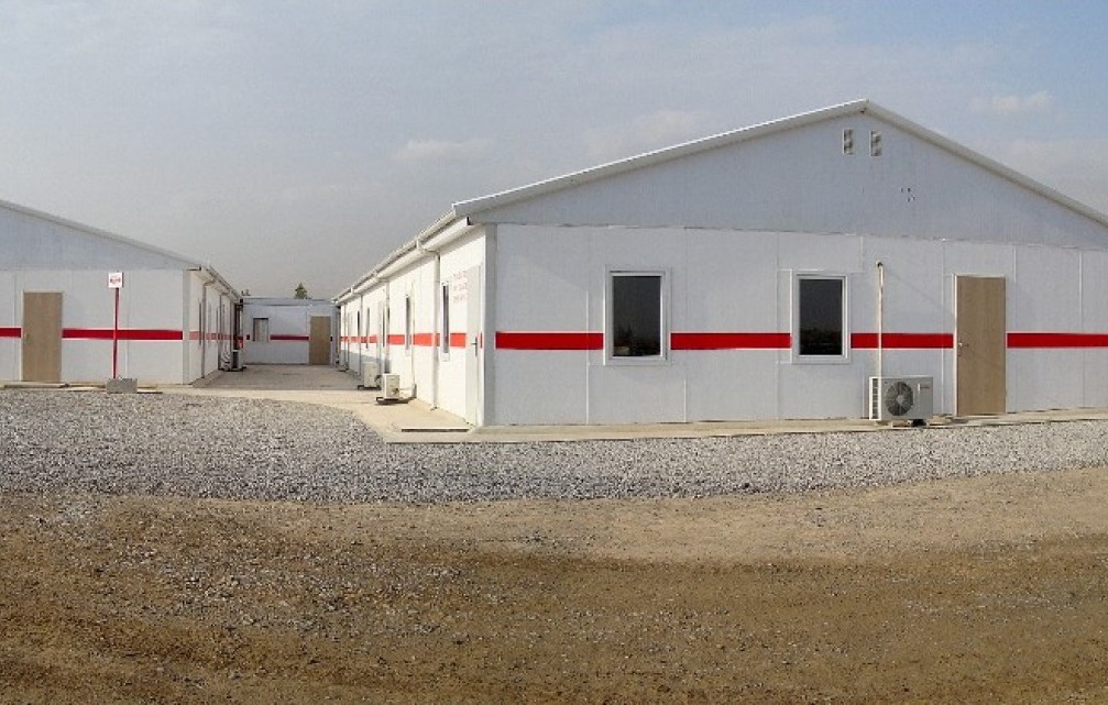 بقيمة 140 مليار سنتيم.. مصنع مغربي يصنّع 491 غرفة لطلبةٍ ببريطانيا