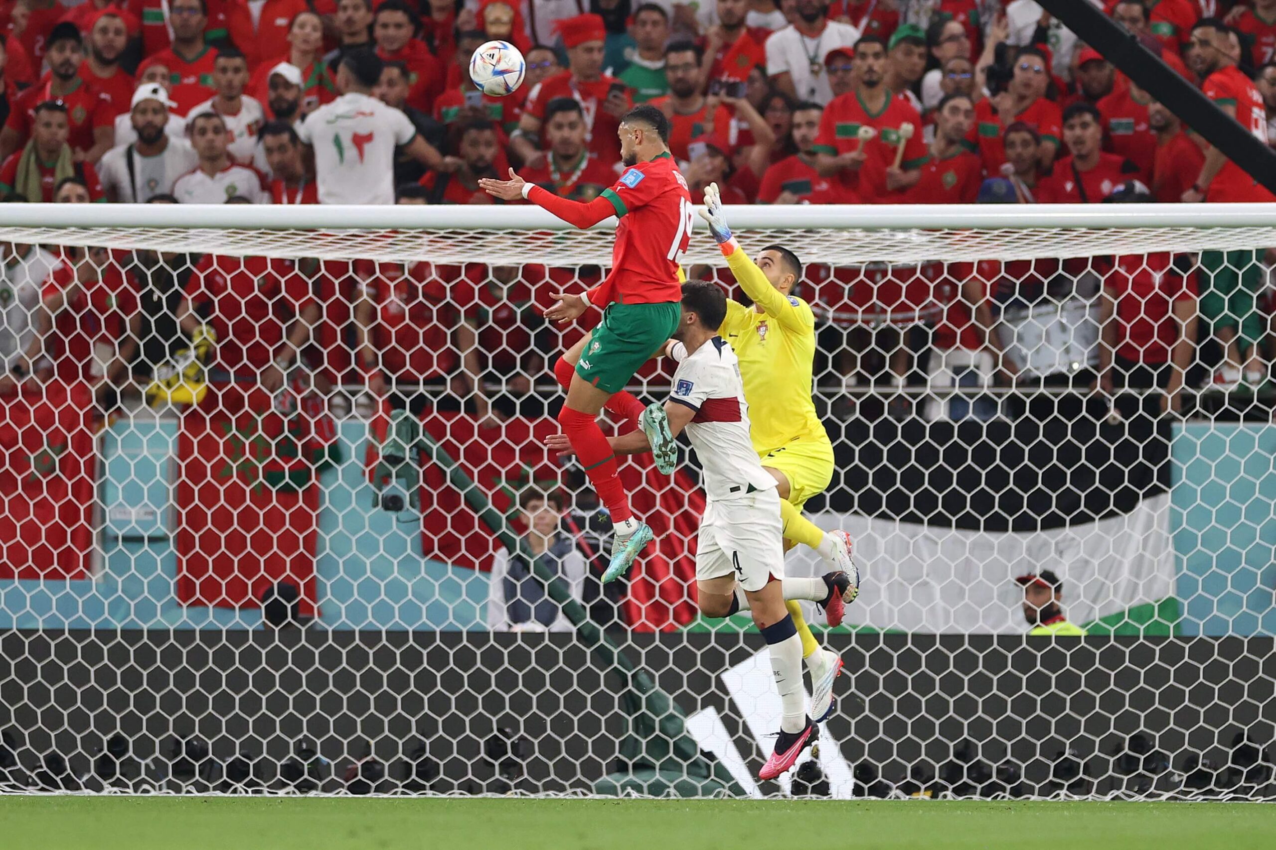 فيفا: النصيري دخل التاريخ