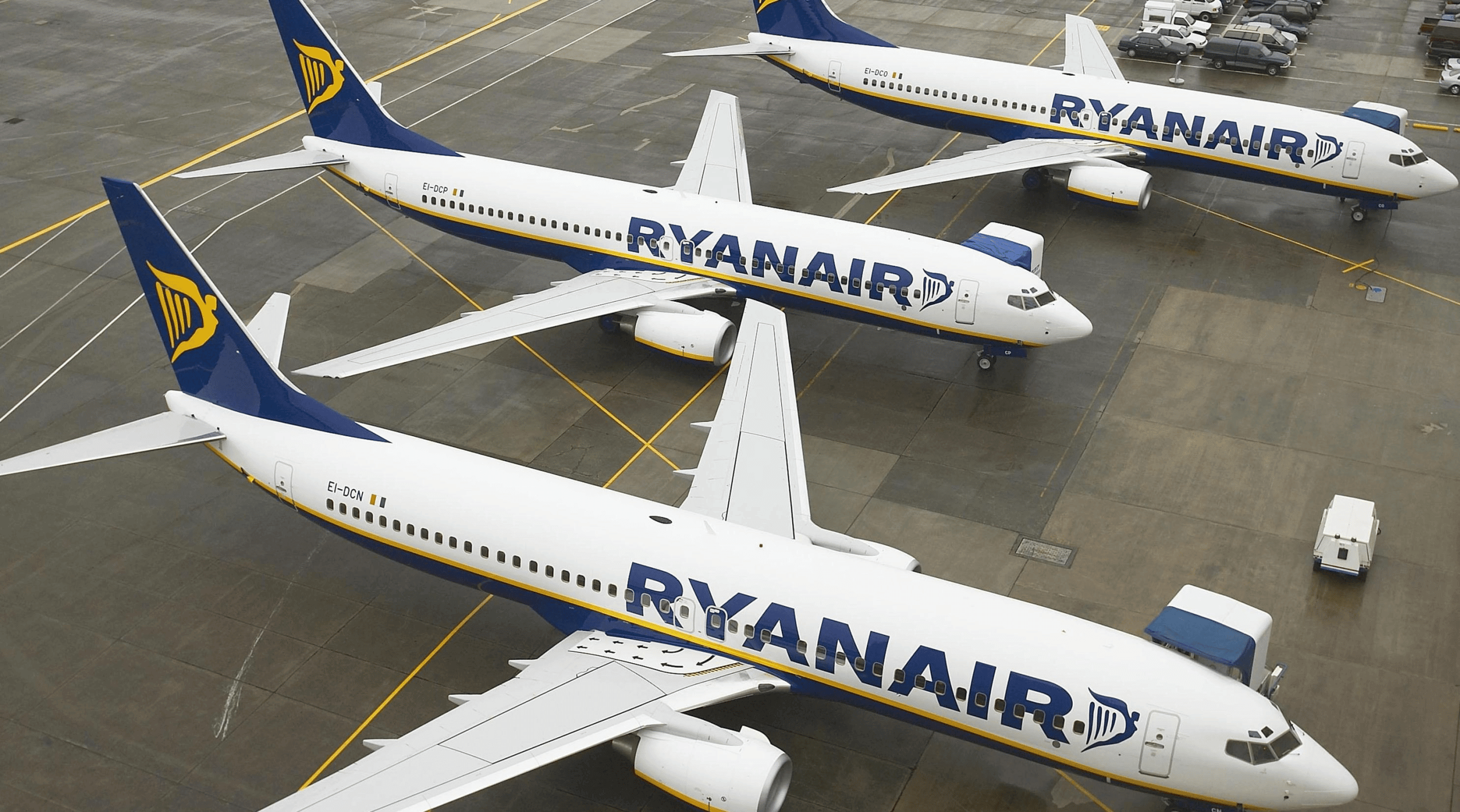 إضراب موظفي "رايان إير" يتسبب في إلغاء عشرات الرحلات الجوية