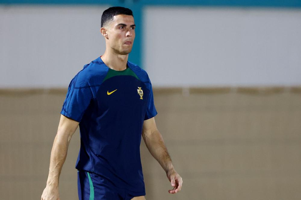 لاعبو البرتغال يشرعون في أولى الحصص التدريبية استعداد لمواجهة الأسود