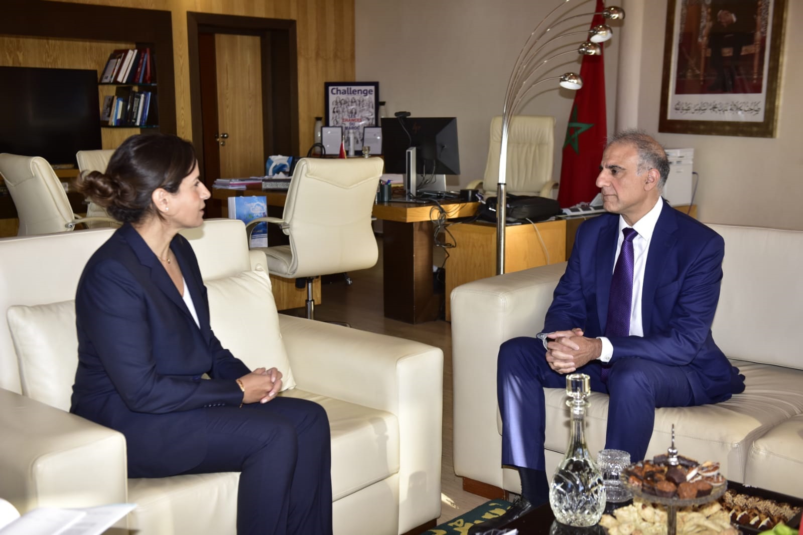 السفير الأمريكي في لقاء بنعلي: المغرب نموذج في الانتقال الطاقي