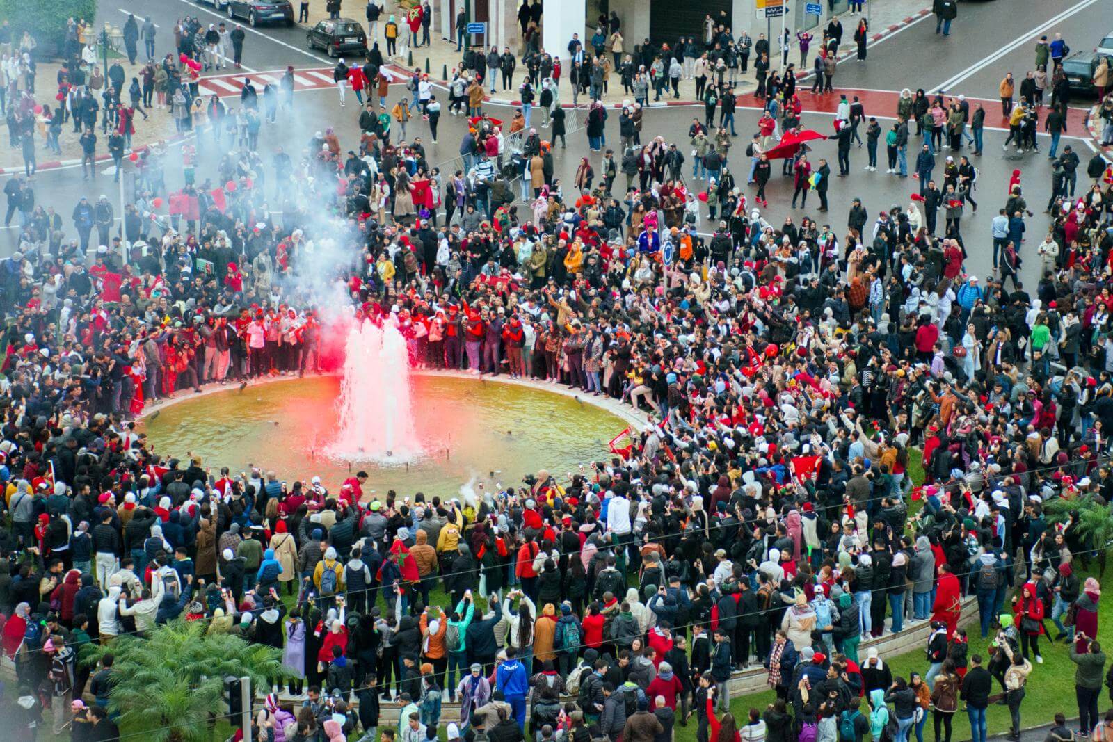 على هامش الانتصار الملحمي لأسود الأطلس: لماذا نحب كرة القدم؟