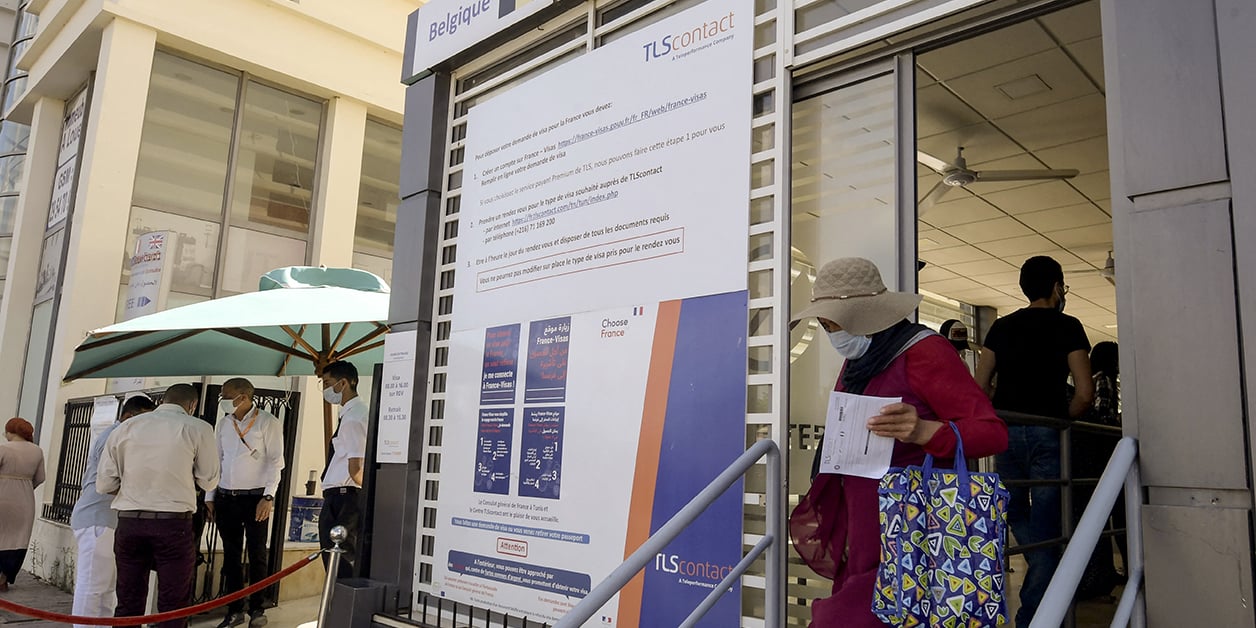  شركة "TLS Contact" تنقل صور طالبي التأشيرات المغاربة إلى مؤسسات خارجية ! 