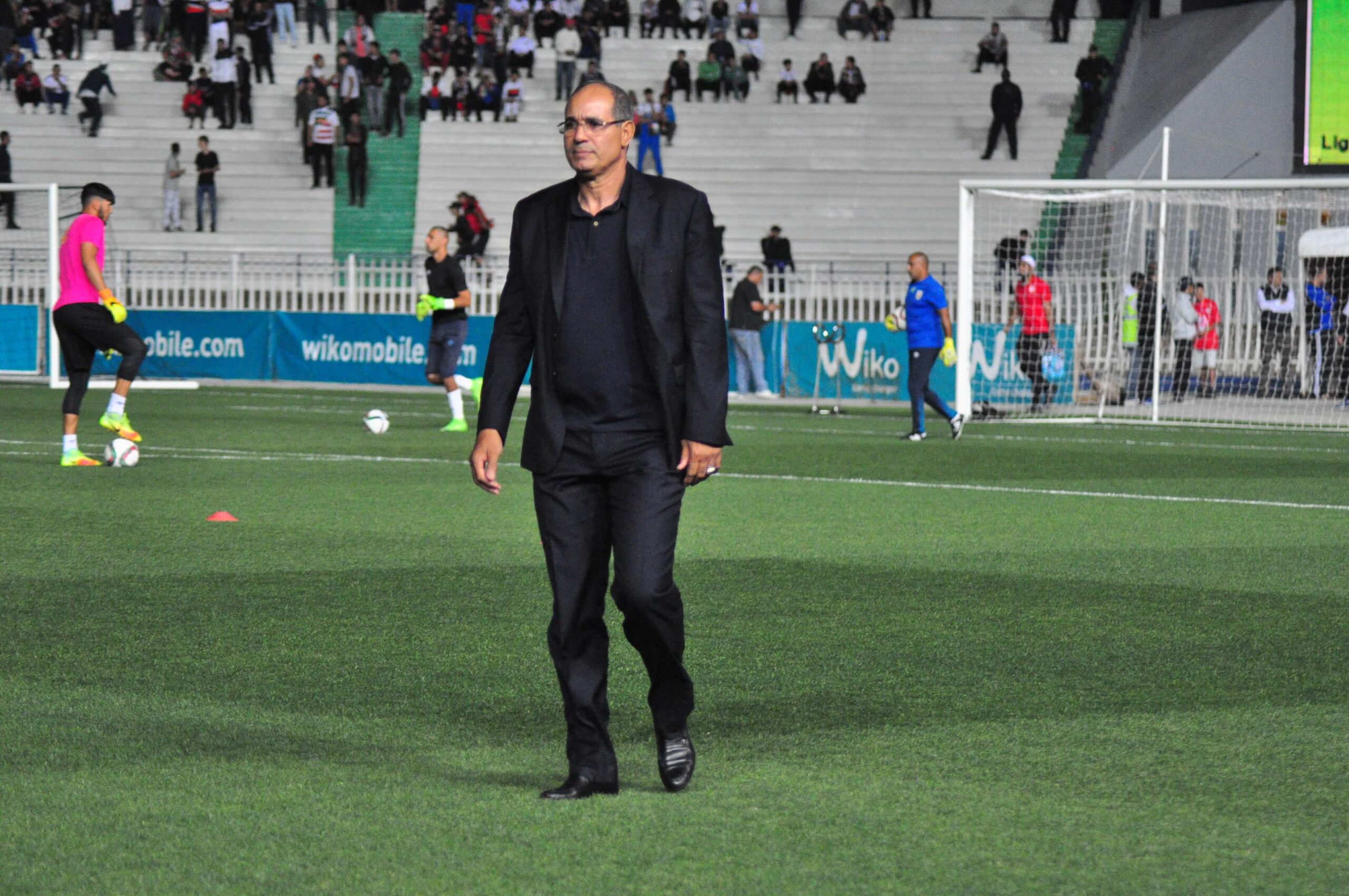  بادو الزاكي.. حكاية إصرار على التدريب في ظل إخفاقات متواصلة 