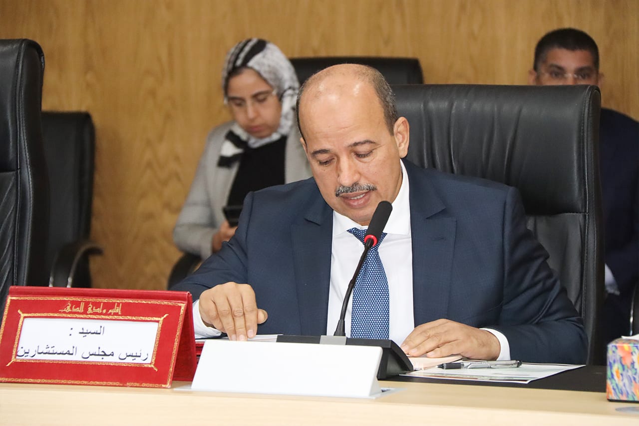 ميارة يدعو إلى الحوار وتقاسم التجارب بين المجالس الجهوية