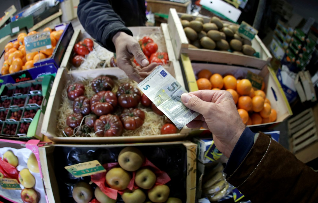 التضخم يتصدر مخاوف الأوروبيين