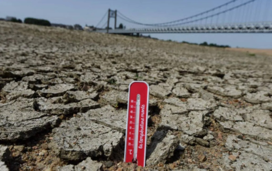 31 يوما بدون تساقطات.. جفاف "مقلق" يخيم على فرنسا