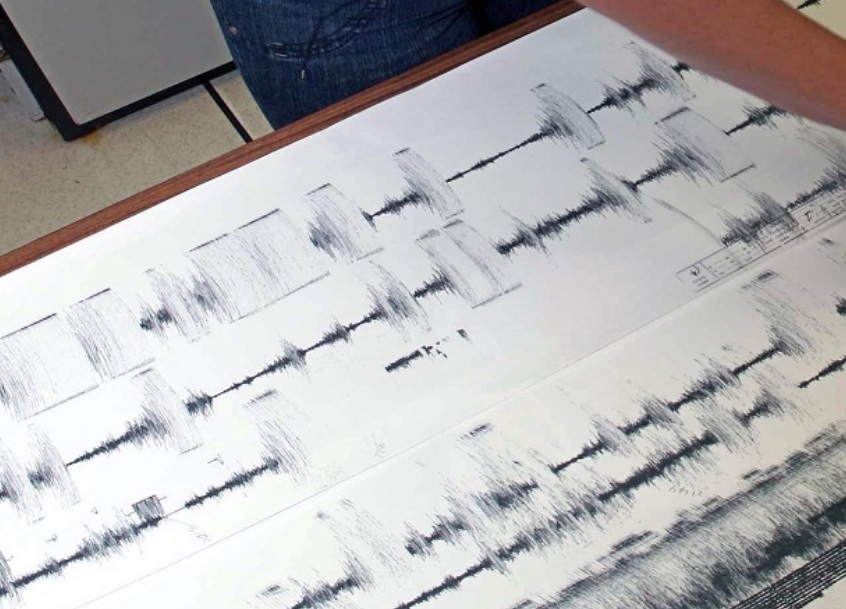 هزة أرضية تضرب فلسطين بقوة 4.8 درجات