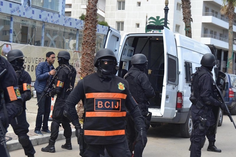 الأمن يوقف مرتكبي جريمة "إحراق الشرطي" قبل تنفيذهم لمشروع "إرهابي"