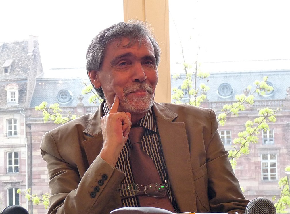  الروائي المغربي عبد الفتاح كيليطو يتسلم في الرياض جائزة الملك فيصل 