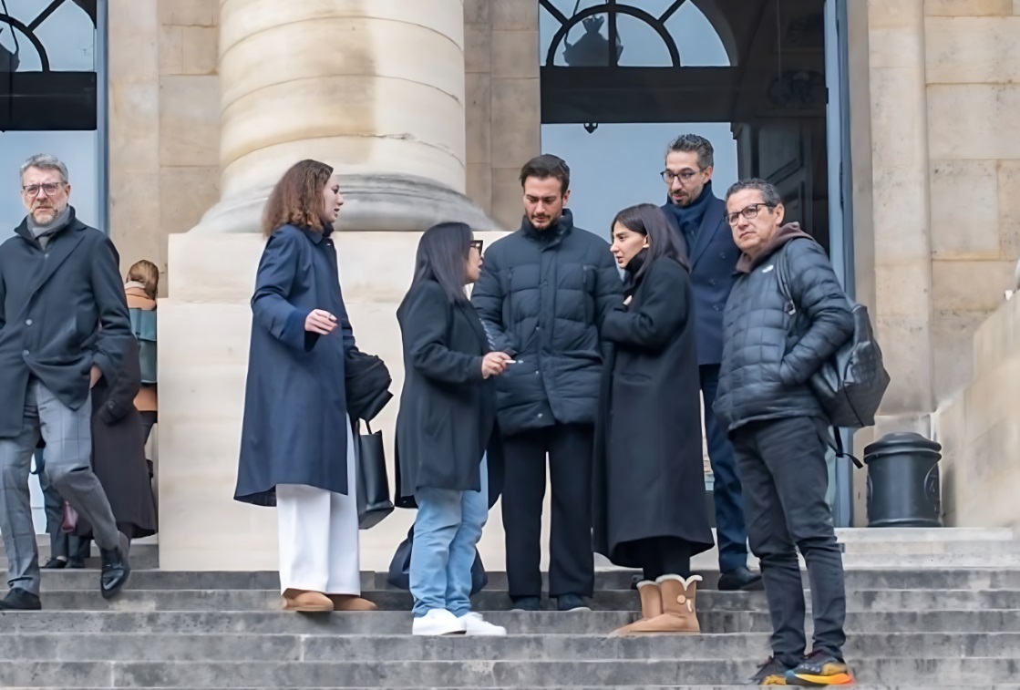 لمجرد خارج أسوار السجن