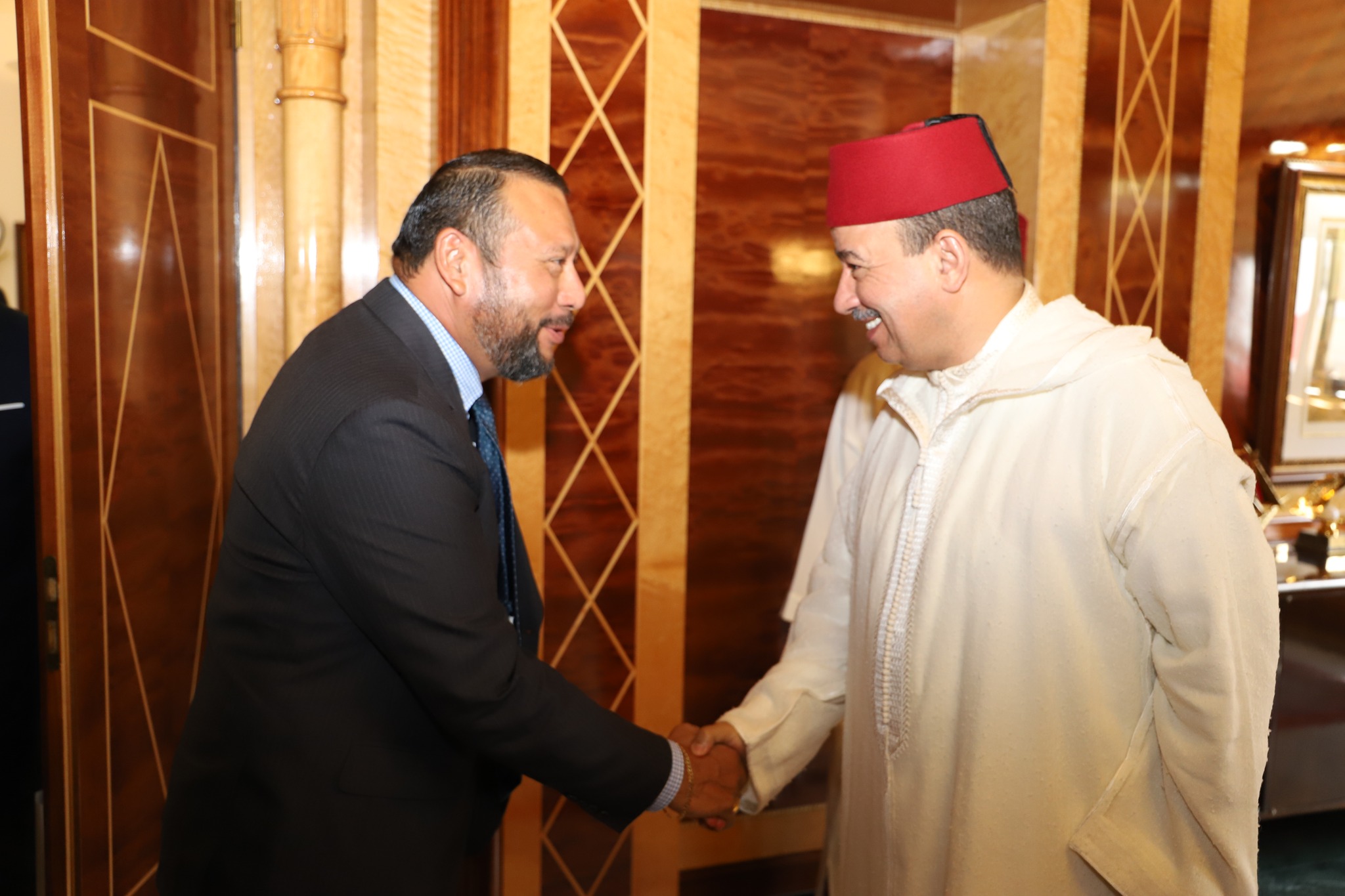 رئيس مجلس المستشارين يجري مباحثات مع وزير الفلاحة والأمن الغذائي والمقاولة بدولة بليز