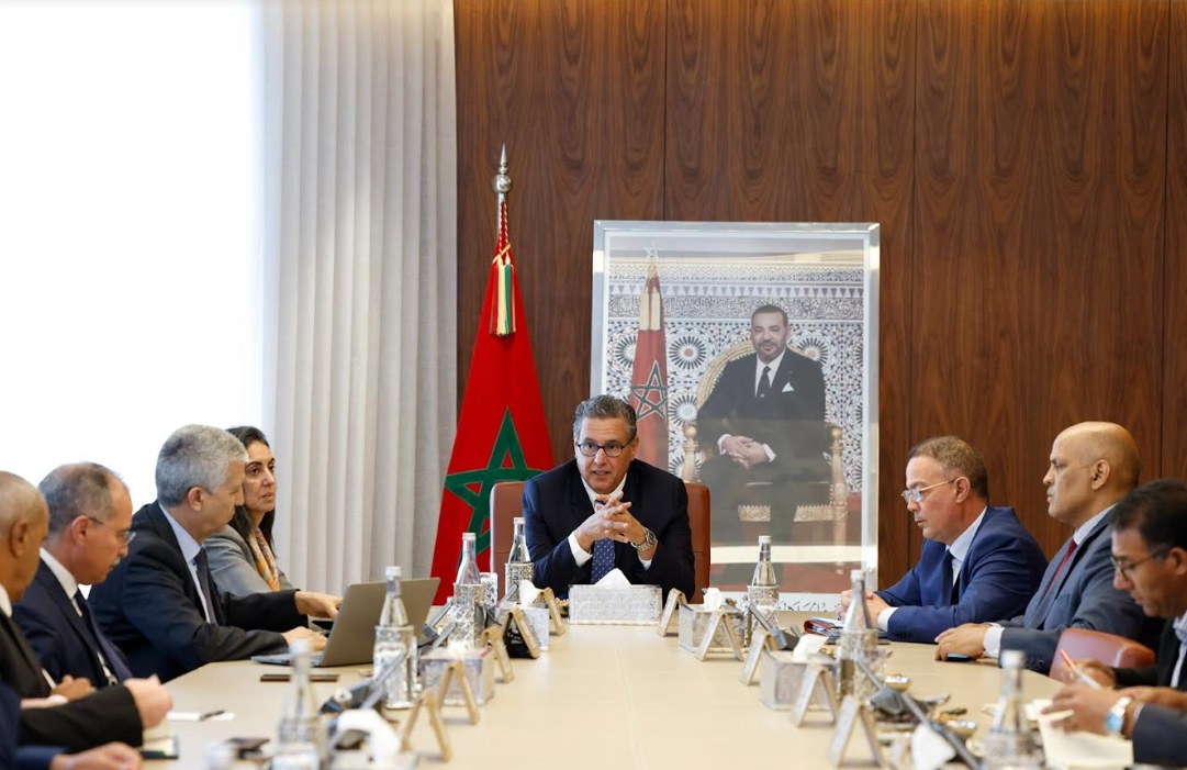  أخنوش يشرف على على توقيع اتفاقيات ذات بعد تنموي بإقليم الرشيدية 