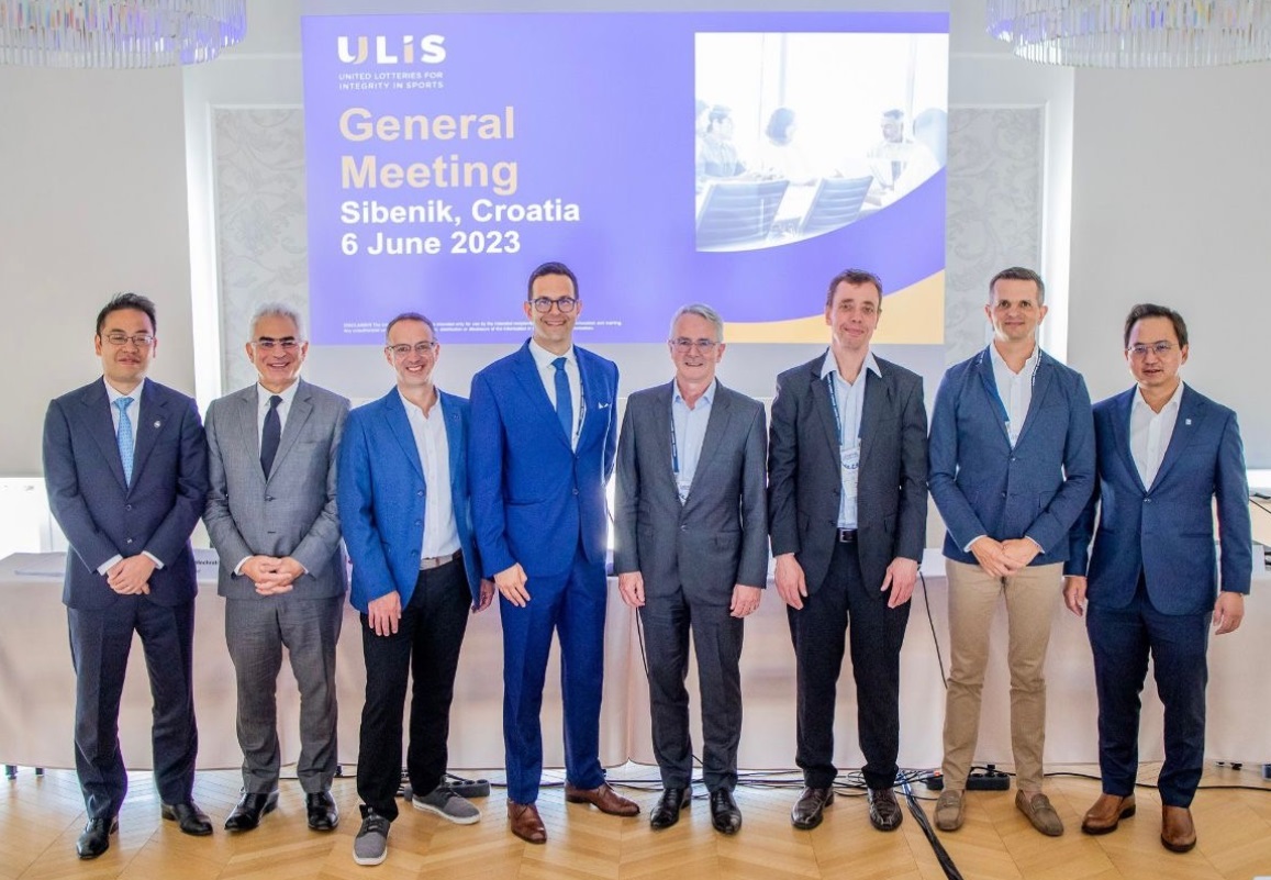 إعادة انتخاب المغربي يونس المشرفي عضوا باتحاد اليانصيب من أجل النزاهة