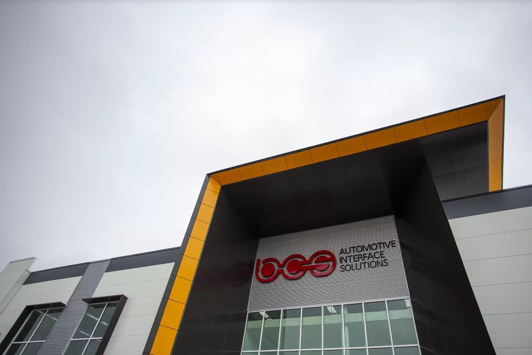 عملاق ألماني لصناعة السيارات يفتتح مصنعا بالمغرب سيوفر 500 منصب شغل