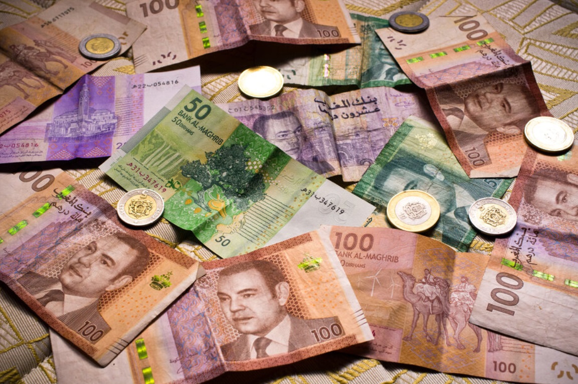  ارتفاع الدرهم بنسبة 3,08 في المائة مقابل الدولار بين شهري يونيو ويوليوز 