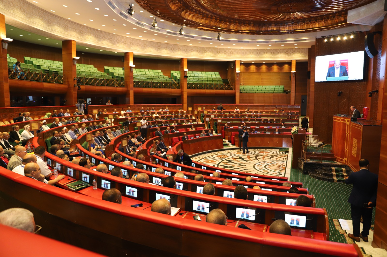 ميارة: الدستور المغربي أولى اهتماما خاصا للغرف المهنية