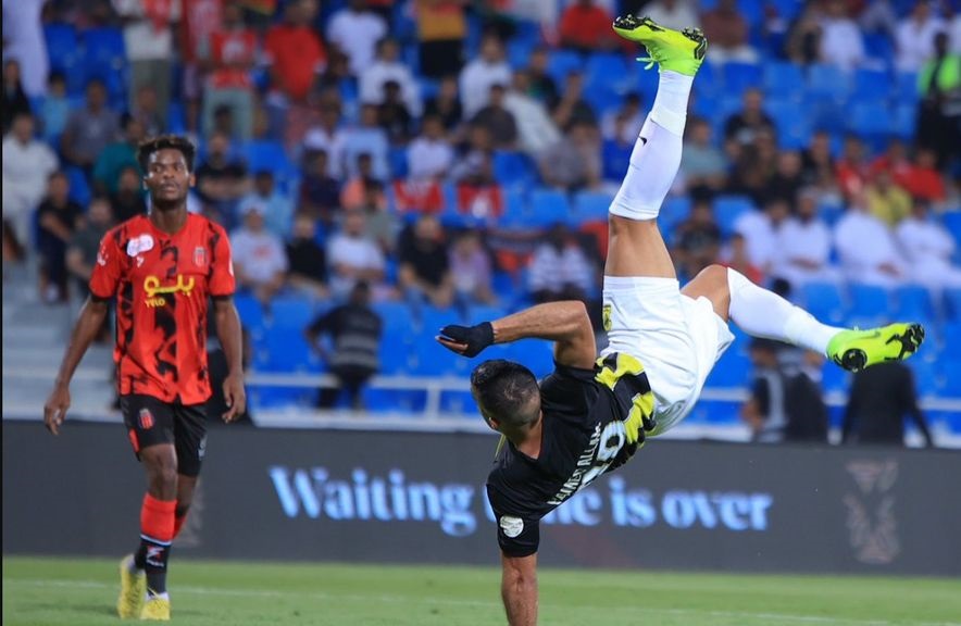 حمد الله يتحدى نجوم العالم في دوري روشن