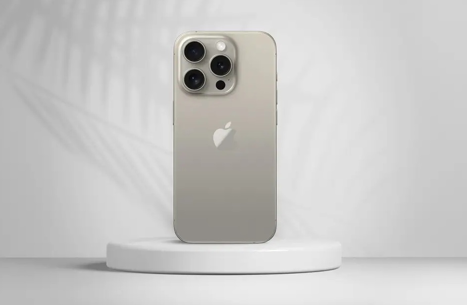 مشكلة خطيرة في بعض هواتف آيفون 15 تنغص على أصحابه فرحة اقتنائه