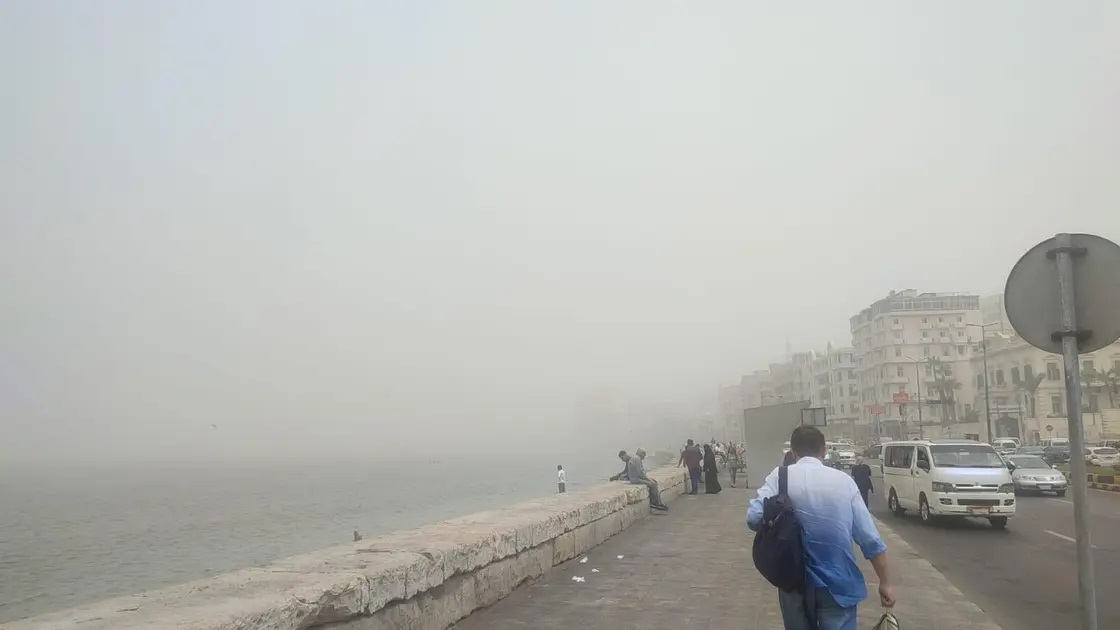 بعد أن خلف آلاف الضحايا بليبيا.. إعصار "دانيال" يصل مصر