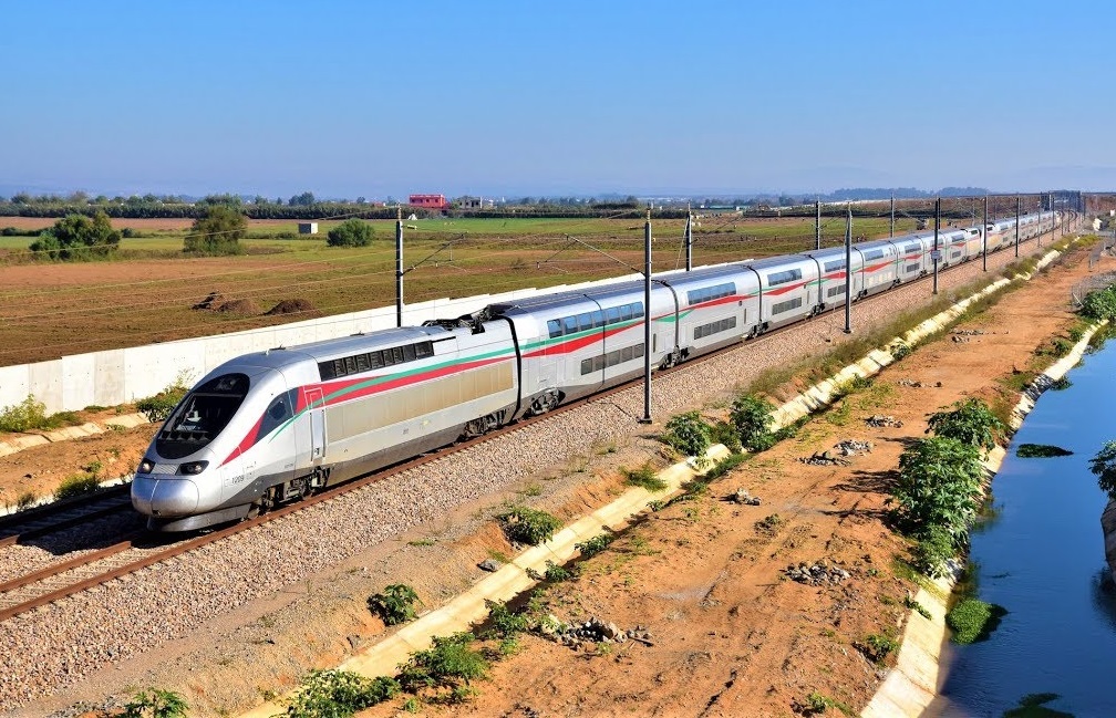 مكتب السكك يفند خبرَ إسناد خط مراكش-أكادير لشركة صينية