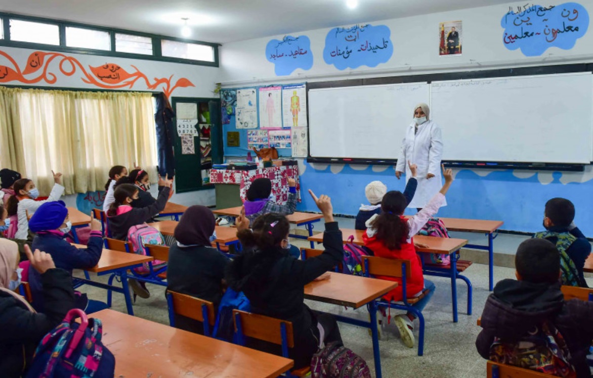 وزارة التربية تشرع في صرف منح برنامج "تيسير"