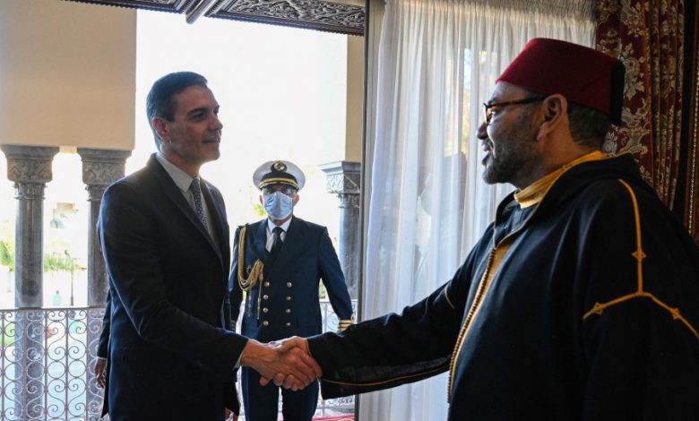 الملك يهنئ سانشيز ويشيد بالإرث الحضاري المشترك مع إسبانيا