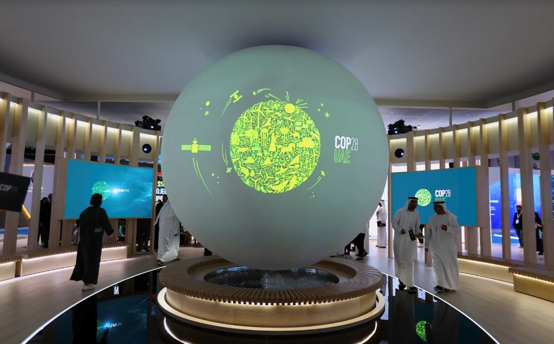 بعد اعتماده اللغة الفرنسية.. جناح المغرب في كوب 28 يصل البرلمان